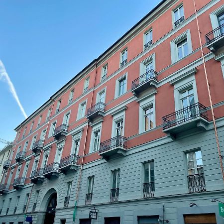 Mister G Home In The Heart Of Торино Екстериор снимка