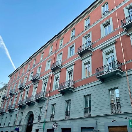 Mister G Home In The Heart Of Торино Екстериор снимка